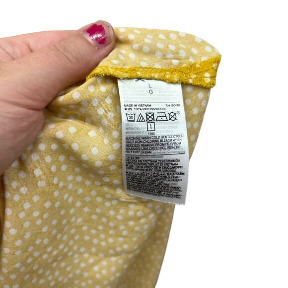 Fall Layers Mustard Polka Dot Blouse Old Navy Sleeveless Chic Size L - Picture 5 of 6